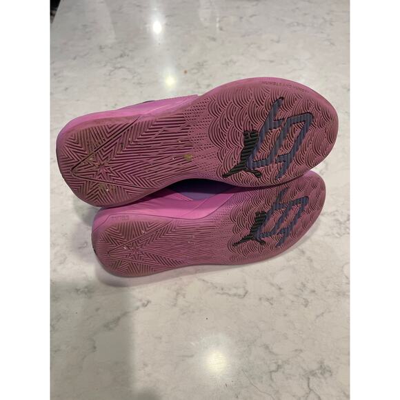 Puma Women’s Stewie 1 'Causing Trouble' Basketball Sneakers Size‎ 9 Purple Pink - Picture 9 of 11